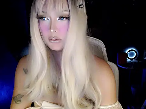 Snapshot of urfuckingdoll69 chatting on July 12, 8:16 am urfuckingdoll69 online show from July 12, 8:16 am
