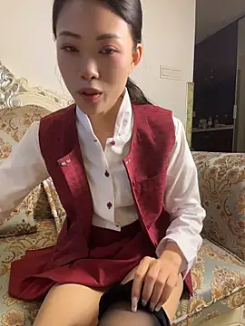 youyou-baby999 online show from May 28, 3:48 am