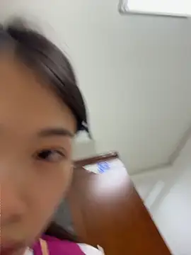 youyou-baby999 online show from June 14, 1:24 pm