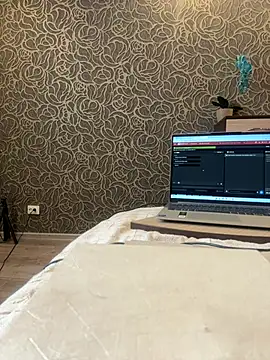 Sweet little gir online show from July 8, 3:49 pm