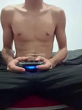 Davisuarez online show from March 4, 11:44 pm