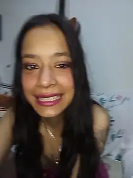 Snapshot of Emma_Everett chatting on December 5, 12:14 pm Emma Everett online show from December 5, 12:14 pm