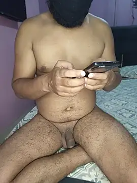 Snapshot of Alex_x77 chatting on July 18, 10:24 pm Alex x77 online show from July 18, 10:24 pm