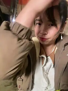 alissa-ww online show from March 8, 6:06 am