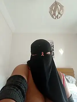 Snapshot of Jawda-52 chatting on December 4, 1:31 pm Jawda-52 online show from December 4, 1:31 pm