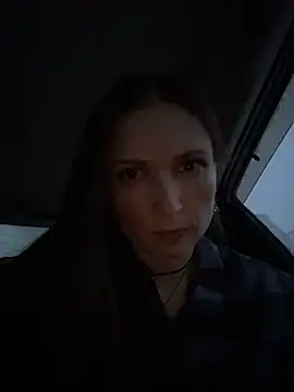 Snapshot of ZaraHill chatting on December 14, 2:28 am ZaraHill online show from December 14, 2:28 am