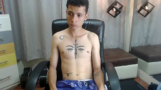 LucassSmith11 online show from May 24, 3:11 am