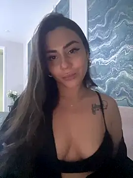 Snapshot of SusunnyGirl chatting on December 4, 4:27 pm SusunnyGirl online show from December 4, 4:27 pm