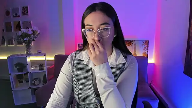 SwettieSammy online show from May 12, 12:35 pm