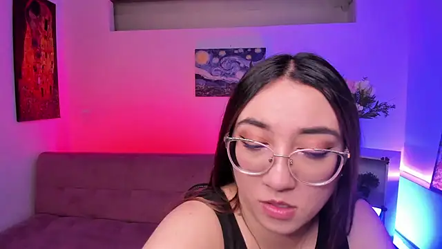SwettieSammy online show from June 2, 12:18 pm
