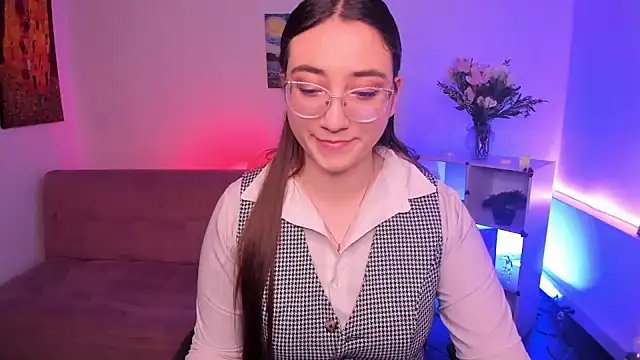 SwettieSammy online show from June 25, 12:20 pm