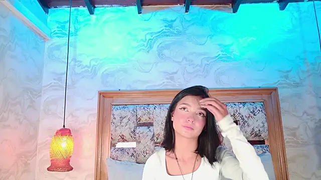 Snapshot of emily_dempsey chatting on May 14, 7:09 pm emily dempsey online show from May 14, 7:09 pm