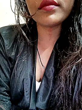 Snapshot of Rukmadi_hot chatting on December 15, 3:22 am Rukmadi hot online show from December 15, 3:22 am