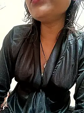 Snapshot of Rukmadi_hot chatting on January 12, 3:23 am Rukmadi hot online show from January 12, 3:23 am