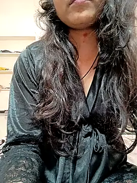 Snapshot of Rukmadi_hot chatting on February 7, 3:43 am Rukmadi hot online show from February 7, 3:43 am