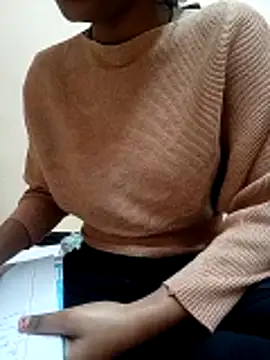 Snapshot of Rukmadi_hot chatting on February 27, 3:28 am Rukmadi hot online show from February 27, 3:28 am