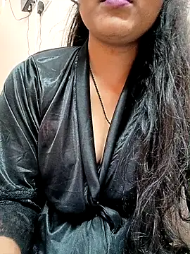 Snapshot of Rukmadi_hot chatting on March 8, 3:54 am Rukmadi hot online show from March 8, 3:54 am