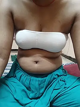 Snapshot of Rukmadi_hot chatting on July 9, 3:10 am Rukmadi hot online show from July 9, 3:10 am