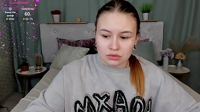 MilanaXHoney online show from March 6, 12:51 am