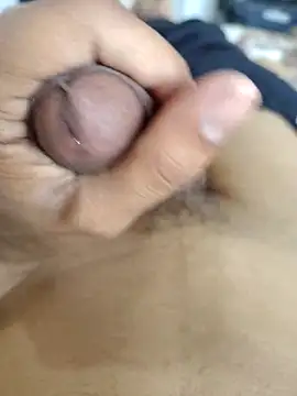 TwinklyBasket897 online show from February 19, 4:19 am