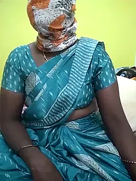Snapshot of tamil_sumathi chatting on May 18, 5:35 am tamil sumathi online show from May 18, 5:35 am