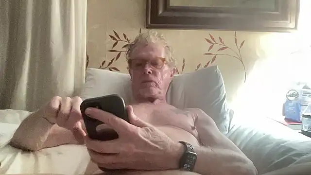 Tom03276 online show from January 15, 4:28 am