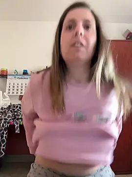 Sareyxon online show from February 22, 11:20 am