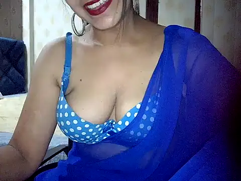 Snapshot of Hotronita123 chatting on July 2, 5:41 pm Hotronita123 online show from July 2, 5:41 pm