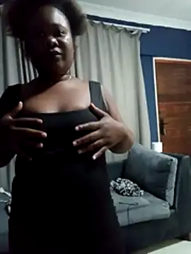 Snapshot of VanityXX chatting on December 16, 7:41 pm VanityXX online show from December 16, 7:41 pm