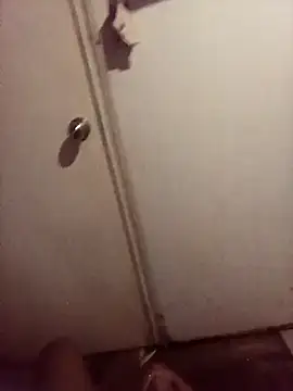 Hot Student00 online show from February 16, 3:57 am