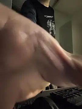 DanWolverin online show from June 5, 10:26 pm