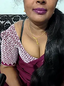 Snapshot of siri_telugutamil chatting on December 17, 11:11 pm siri telugutamil online show from December 17, 11:11 pm