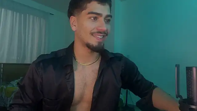 Franco banderas online show from March 11, 12:05 am