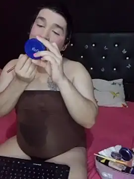 sissy-lover online show from February 3, 6:40 am