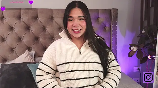 Snapshot of Mylarossi chatting on May 20, 4:13 pm Mylarossi online show from May 20, 4:13 pm