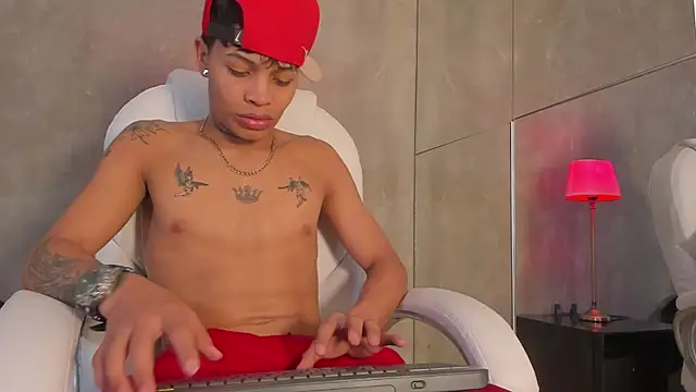 Renzo Dogan online show from December 1, 3:00 am