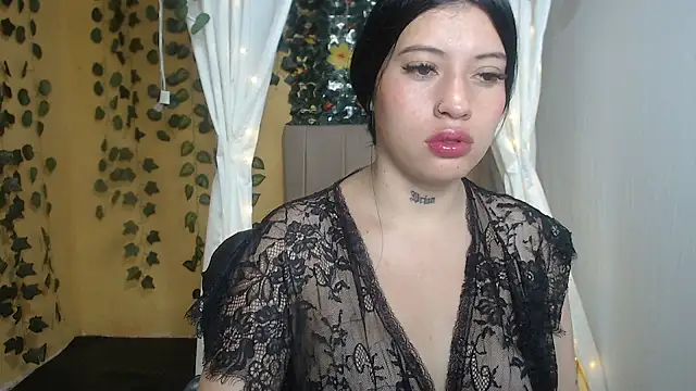 karen 888 online show from December 16, 2:00 pm