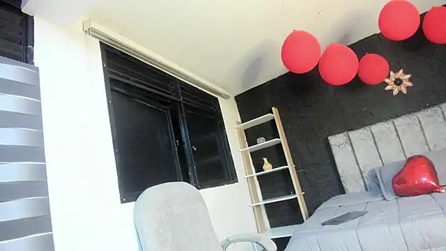 Cherrybombs  online show from April 28, 3:44 am
