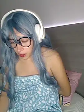 RoxieHart05 online show from March 7, 4:20 am