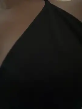 Snapshot of Meleck_osorio chatting on December 18, 6:25 pm Meleck osorio online show from December 18, 6:25 pm