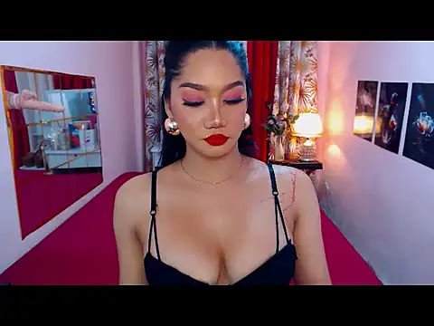 Snapshot of UrScreenGoddess chatting on June 11, 4:54 am UrScreenGoddess online show from June 11, 4:54 am