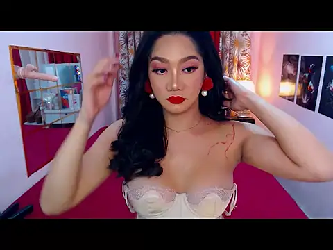 Snapshot of UrScreenGoddess chatting on June 13, 1:58 am UrScreenGoddess online show from June 13, 1:58 am
