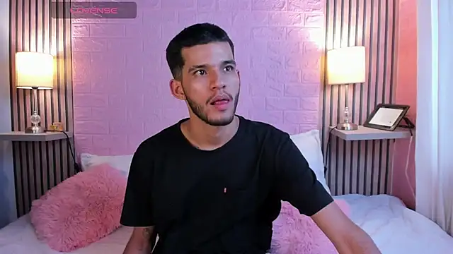 dear lover1 online show from December 14, 8:35 pm