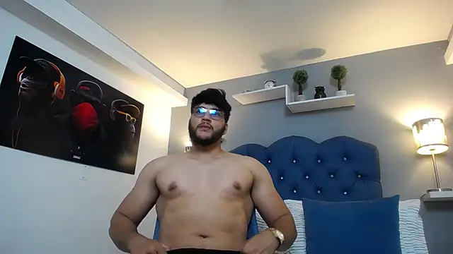 Snapshot of mike_foxxx_ chatting on November 30, 3:32 am mike foxxx online show from November 30, 3:32 am