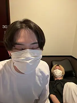 huto 0513 online show from March 16, 12:31 pm