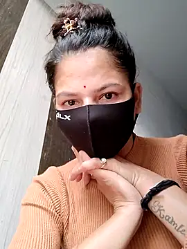 Snapshot of RADHIKA-1143 chatting on December 2, 1:55 am RADHIKA-1143 online show from December 2, 1:55 am