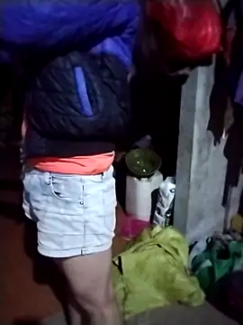 Snapshot of iam-eli chatting on December 3, 10:52 pm iam-eli online show from December 3, 10:52 pm