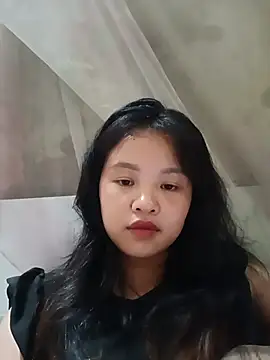 Snapshot of Pretty-haert chatting on July 18, 8:18 am Pretty-haert online show from July 18, 8:18 am