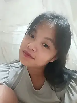 Snapshot of Pretty-haert chatting on July 24, 5:11 pm Pretty-haert online show from July 24, 5:11 pm