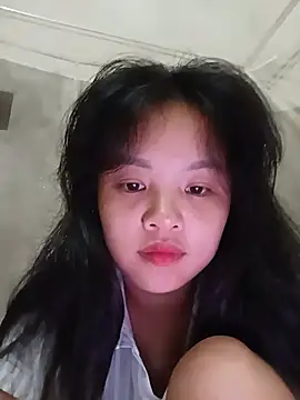 Snapshot of Pretty-haert chatting on July 28, 3:32 pm Pretty-haert online show from July 28, 3:32 pm